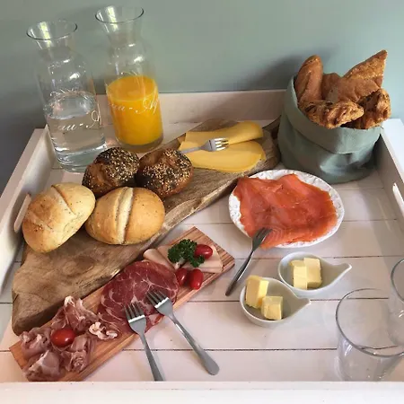Guesthouse B&B Medemblik Гостевой дом Медемблик