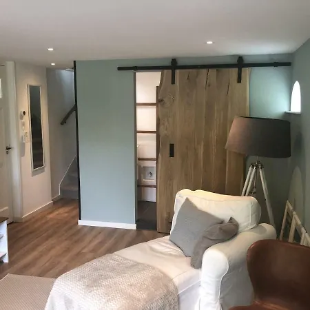 Guesthouse B&B Medemblik Медемблик